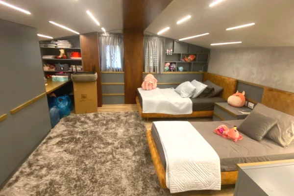 Shtepi me qera 3+1 ne Tirane - 1,699 Euro