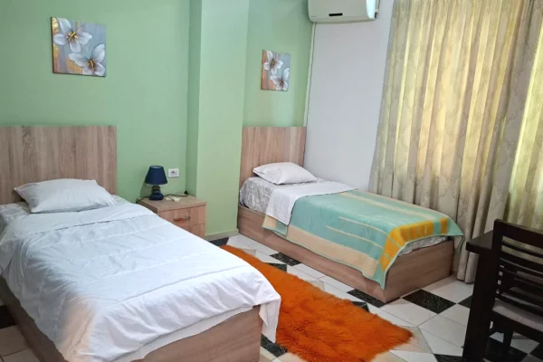 Shtepi me qera Garsoniere ne Tirane - 40,000 Leke