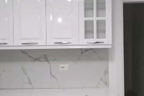 Shtepi me qera 2+1 ne Tirane - 599 Euro