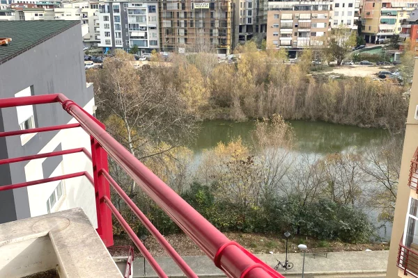 Shtepi me qera 2+1 ne Tirane - 750 Euro