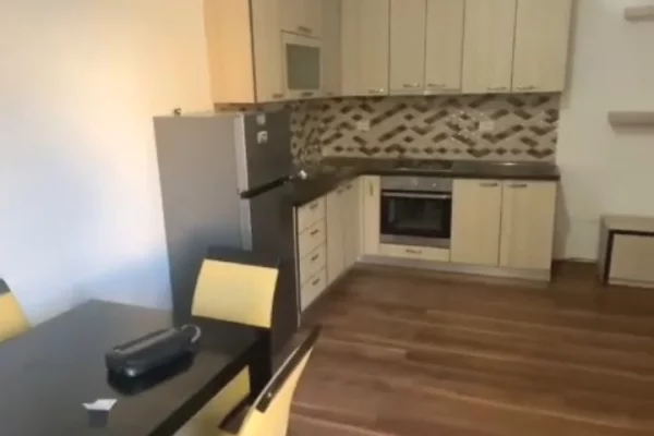 Shtepi me qera 1+1 ne Tirane - 500 Euro