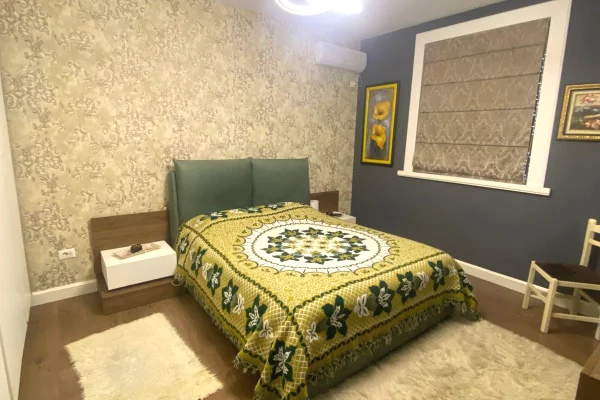 Shtepi ne shitje Apartament ne Tirane, 2+1, Mobilimi E mobiluar, Pagesa 224,999  Euro.