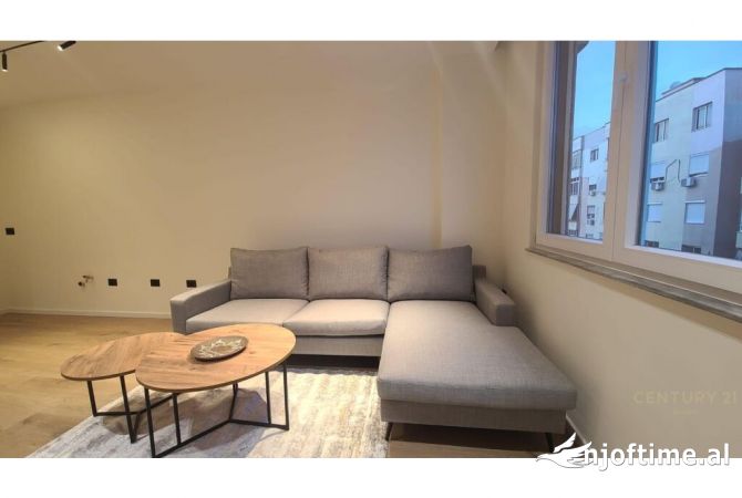 Shtepi ne shitje Apartament ne Tirane, 1+1, Mobilimi E mobiluar, Pagesa 110,000  Euro.