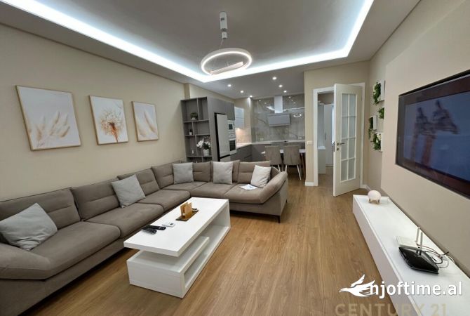 Casa in affitto 1+1 a Tirana - 750 Euro