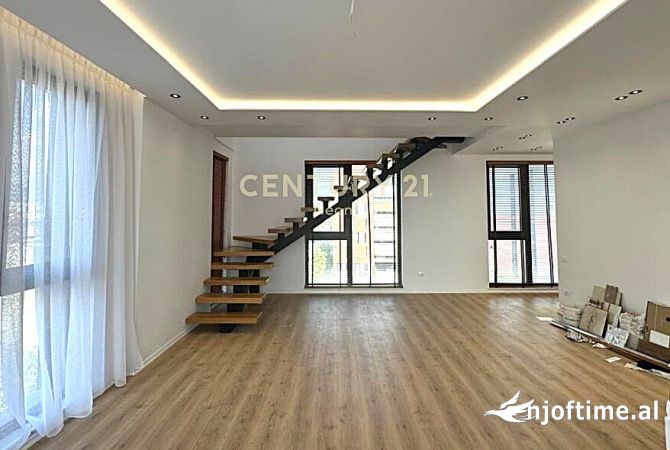 Shtepi ne shitje 3+1 ne Tirane - 300,000 Euro