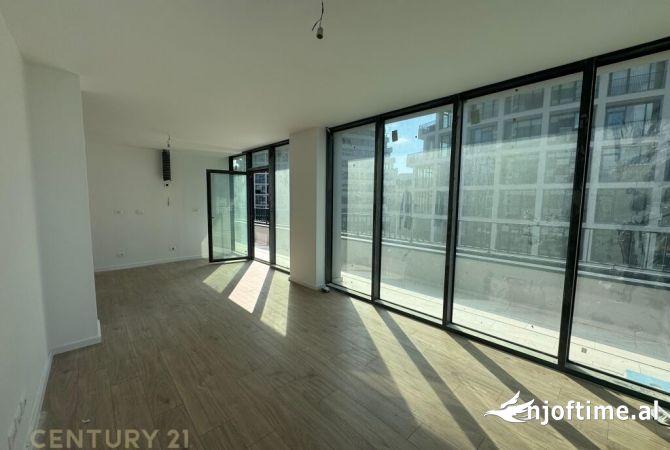 Ambient biznesi me qera 3+1 ne Tirane - 1,300 Euro