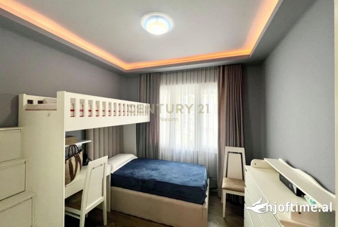 Shtepi ne shitje 2+1 ne Tirane - 220,000 Euro