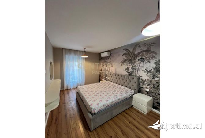 Casa in affitto 2+1 a Tirana - 1,000 Euro
