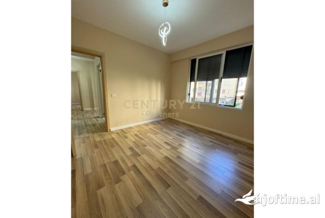 Shtepi ne shitje 2+1 ne Tirane - 125,000 Euro