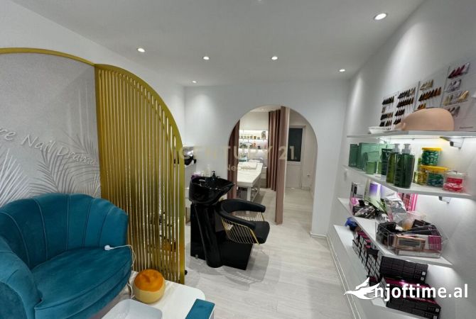 Ambient biznesi ne shitje 3+1 ne Tirane - 20,000 Euro