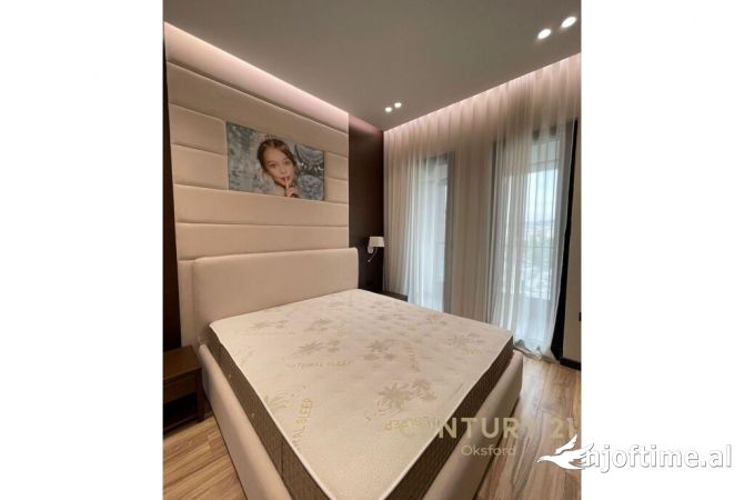 Shtepi me qera 1+1 ne Tirane - 950 Euro