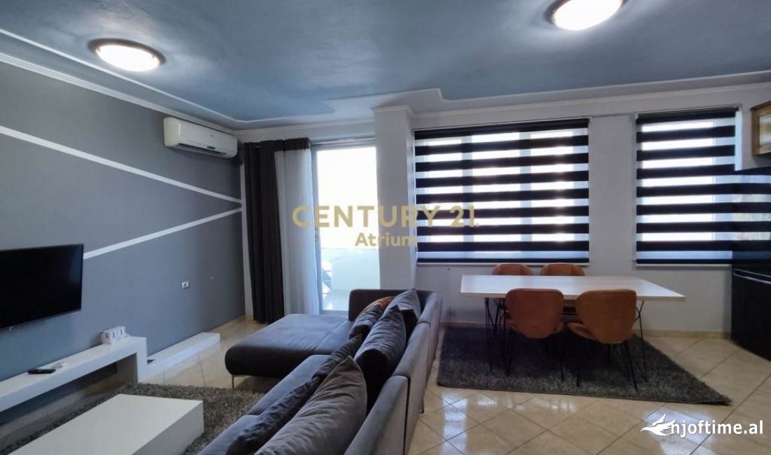 Shtepi me qera Apartament ne Tirane, 3+1, Mobilimi E mobiluar, Pagesa 800  Euro.