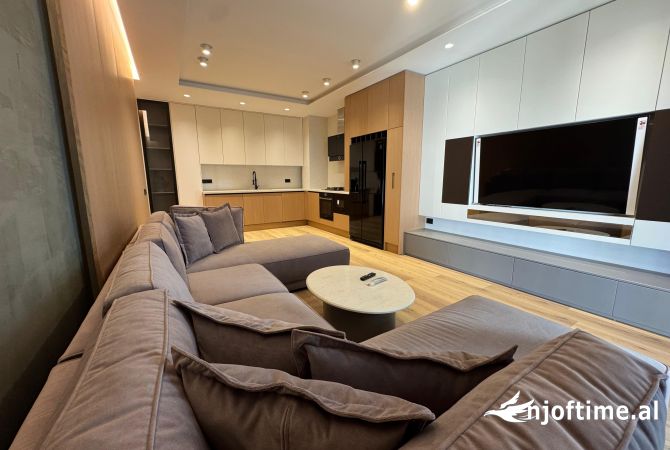 Shtepi me qera 2+1 ne Tirane - 850 Euro
