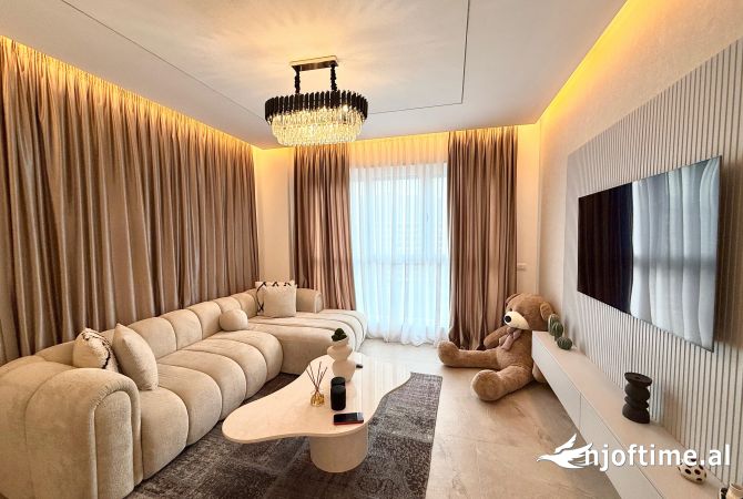 Shtepi me qera 2+1 ne Tirane - 1,450 Euro