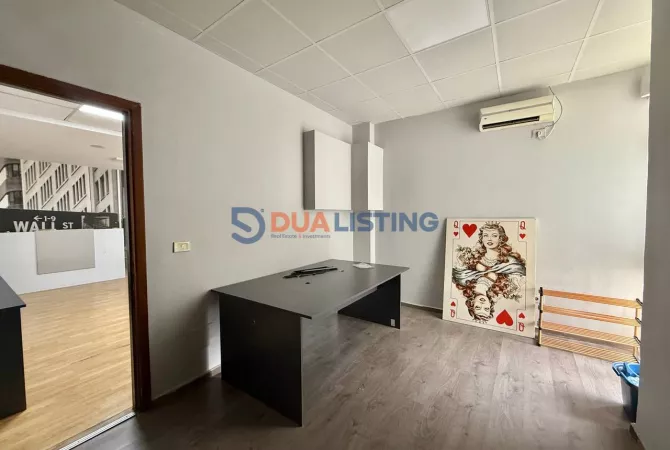 Ambient biznesi me qera 3+1 ne Tirane - 2,000 Euro