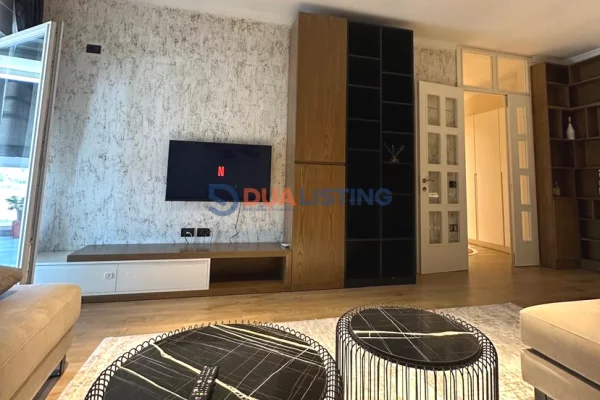 Shtepi me qera 2+1 ne Tirane - 600 Euro