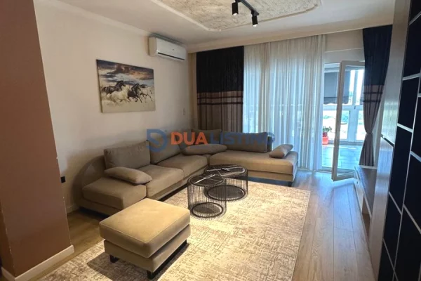 Shtepi me qera 2+1 ne Tirane - 600 Euro