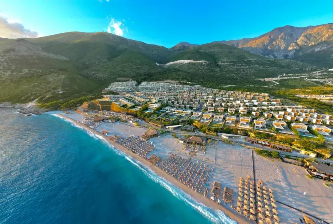 Shtepi ne shitje 2+1 ne Vlore - 380,000 Euro