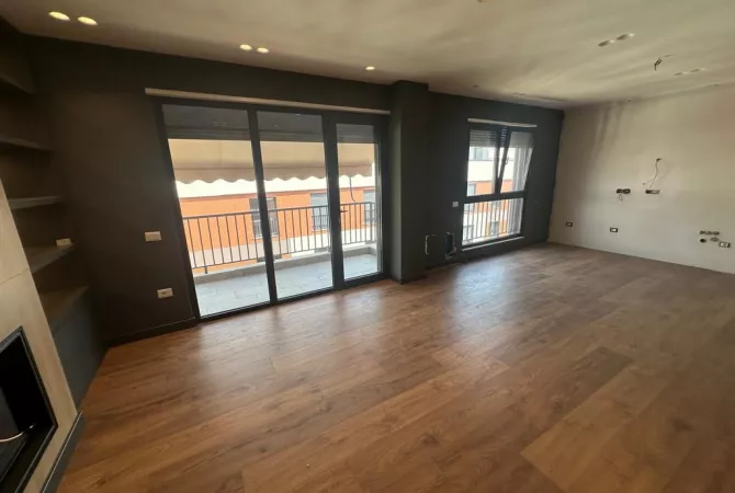Shtepi ne shitje 2+1 ne Tirane - 335,000 Euro