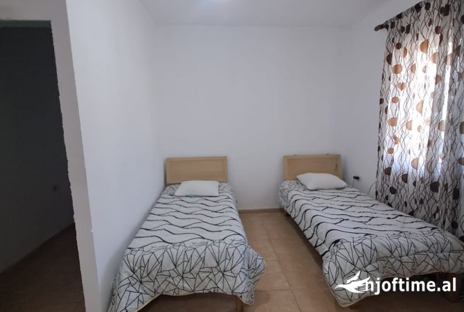 Casa in affitto 2+1 a Tirana - 45,000 Leke