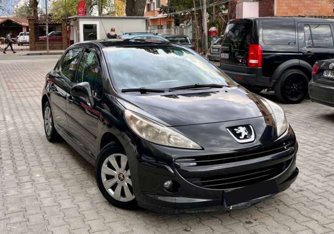 Makina me qera ne Tirane - 30 Euro