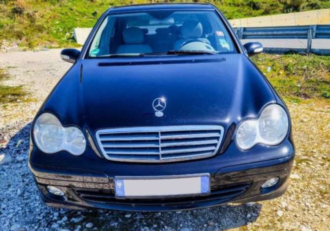 Noleggio Auto a Valona - 35 Euro