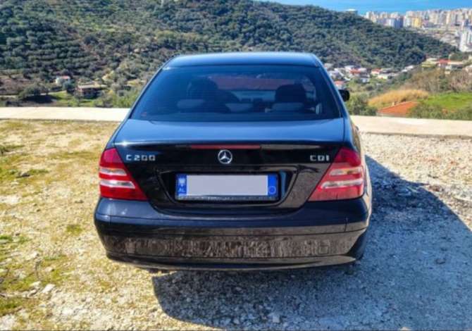 Noleggio Auto a Valona - 35 Euro