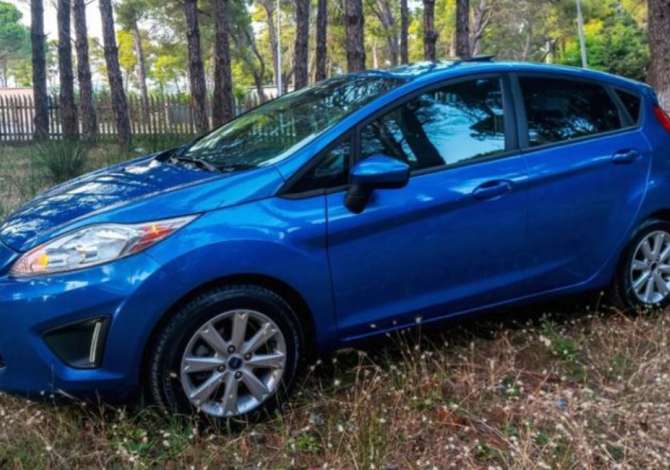Jepet me qera Makina Ford Fiesta duke filluar nga 35 euro dita 