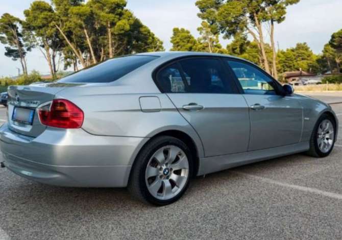 Jepet me qera Makina BMW Seria 3 duke filluar nga 40 euro dita