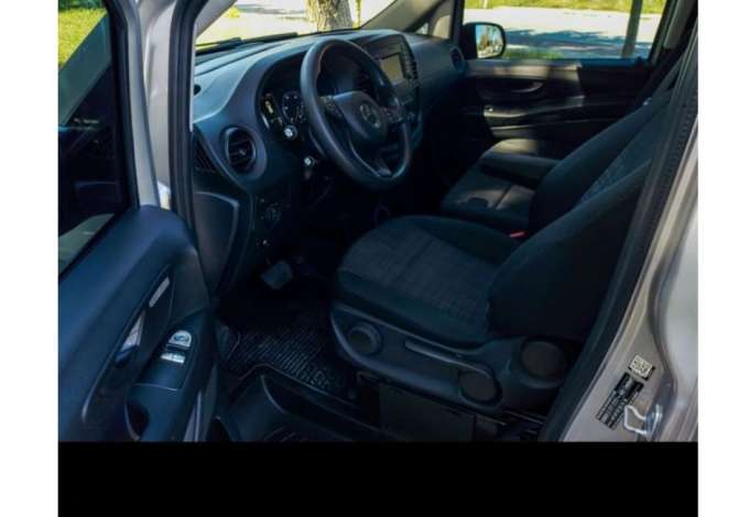 Jepet me qera Makina Mercedes Benz Vito duke filluar nga 90 euro dita