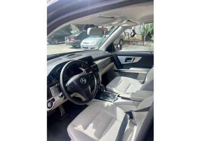 Noleggio Auto  a Tirana - 60 Euro