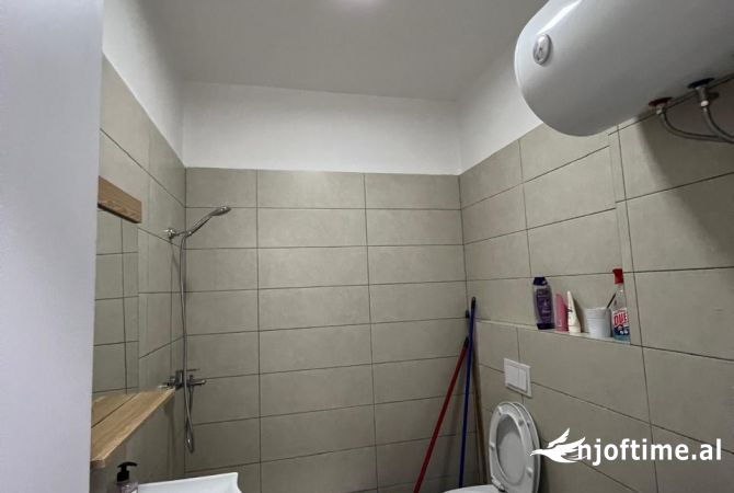 Shtepi me qera Garsoniere ne Tirane - 400 Euro