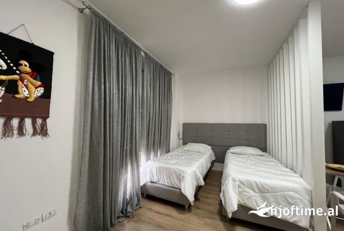 Shtepi me qera Garsoniere ne Tirane - 400 Euro