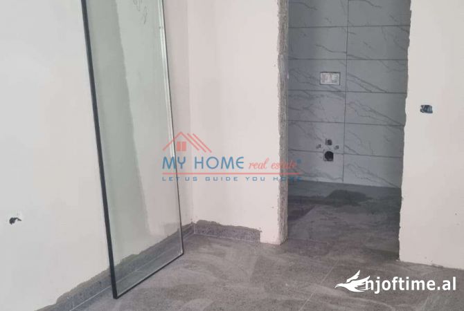 Ambient biznesi ne shitje 1+1 ne Tirane - 98,000 Euro
