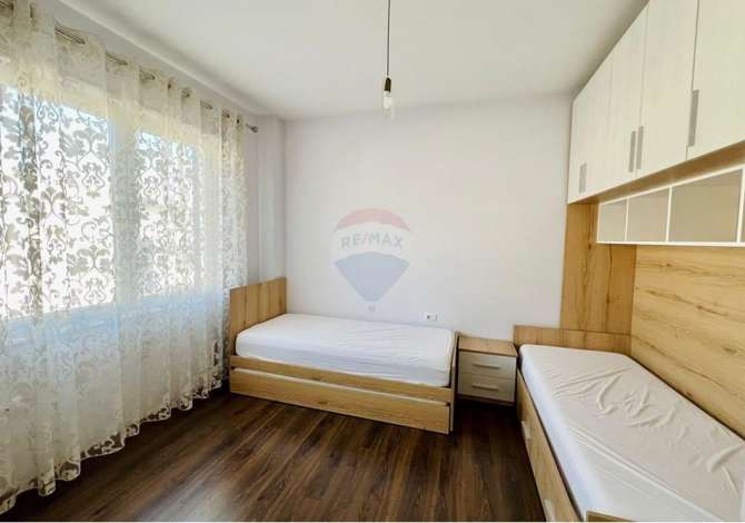 Shtepi me qera 2+1 ne Tirane - 520 Euro