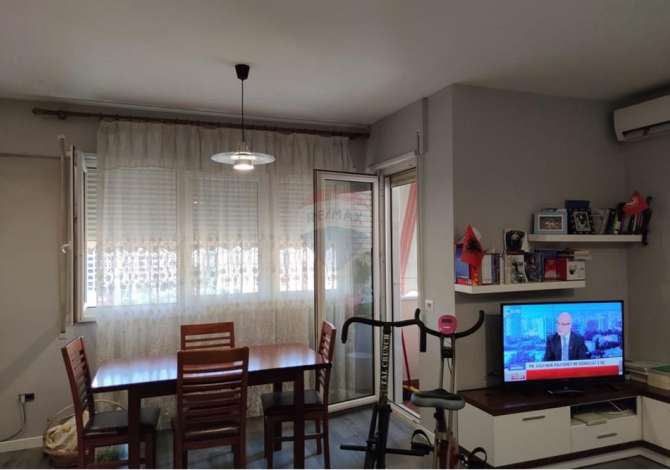 Shtepi me qera 1+1 ne Tirane - 600 Euro
