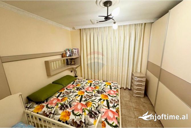 Shtepi ne shitje 1+1 ne Tirane - 84,000 Euro