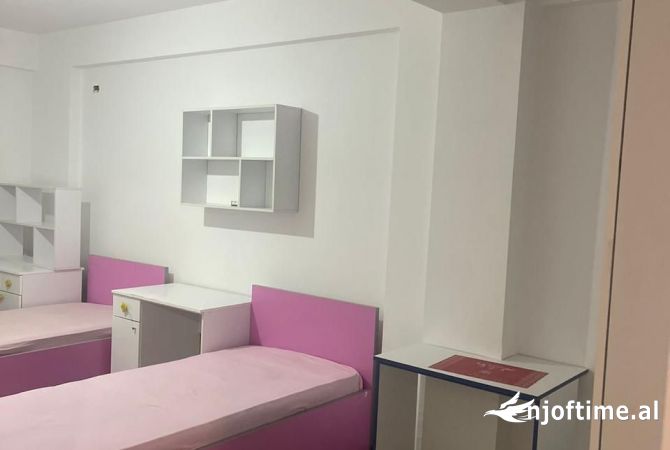Shtepi me qera 2+1 ne Tirane - 600 Euro