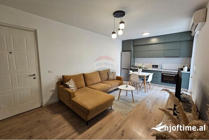 Shtepi me qera 1+1 ne Tirane - 700 Euro