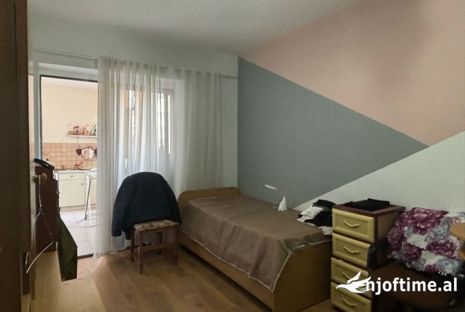 Shtepi ne shitje 2+1 ne Tirane - 187,000 Euro