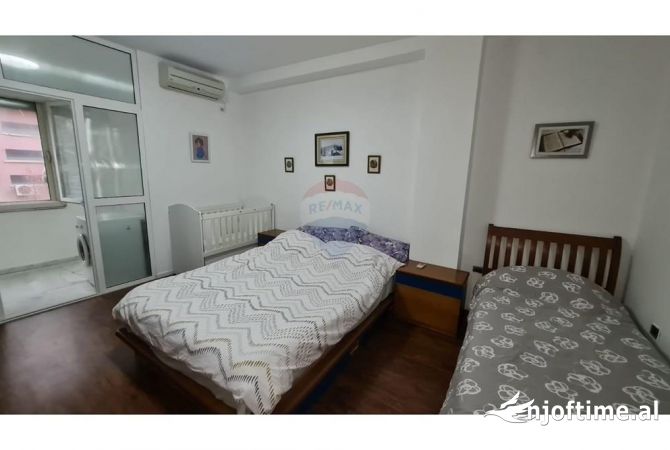 Shtepi me qera Apartament ne Tirane, 1+1, Mobilimi E mobiluar, Pagesa 600  Euro.