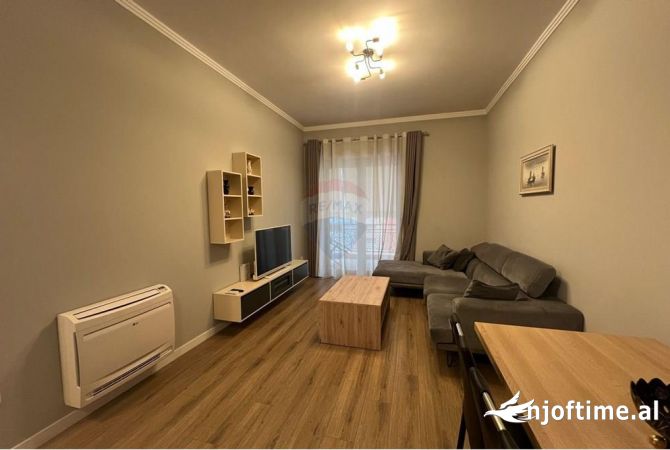 Shtepi me qera 1+1 ne Tirane - 800 Euro