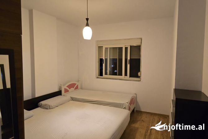 Shtepi ne shitje 1+1 ne Tirane - 98,000 Euro