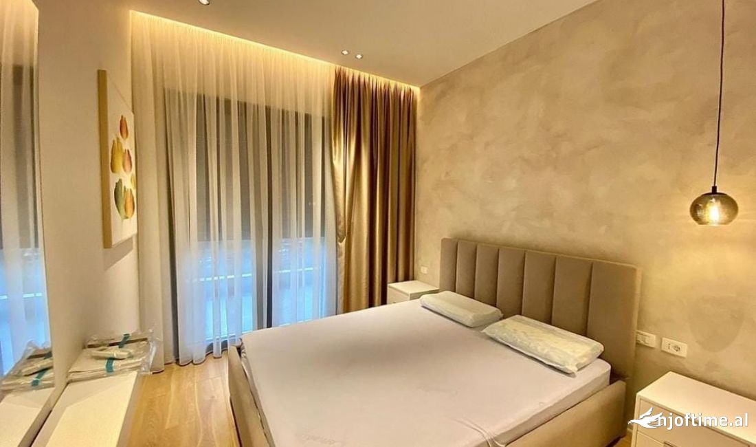 Shtepi me qera Apartament ne Tirane, 1+1, Mobilimi E mobiluar, Pagesa 850  Euro.