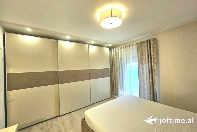 Shtepi me qera Apartament ne Tirane, 1+1, Mobilimi E mobiluar, Pagesa 600  Euro.