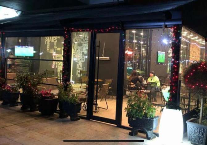 Ambient biznesi me qera 2+1 ne Tirane - 1,000 Euro