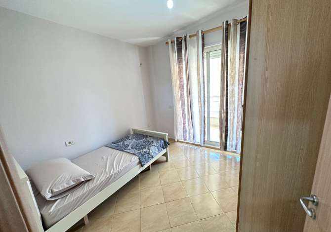 Shtepi me qera 2+1 ne Tirane - 45,000 Leke