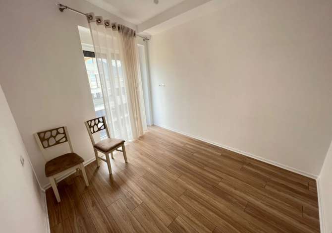 Shtepi me qera Apartament ne Tirane, 2+1, Mobilimi E mobiluar, Pagesa 500  Euro.