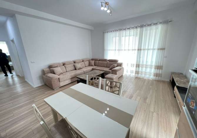 Shtepi me qera 2+1 ne Tirane - 500 Euro