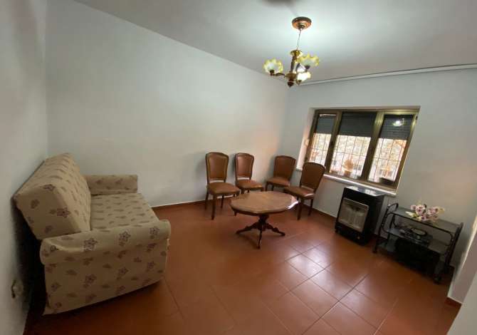 Shtepi ne shitje 1+1 ne Tirane - 65,000 Euro